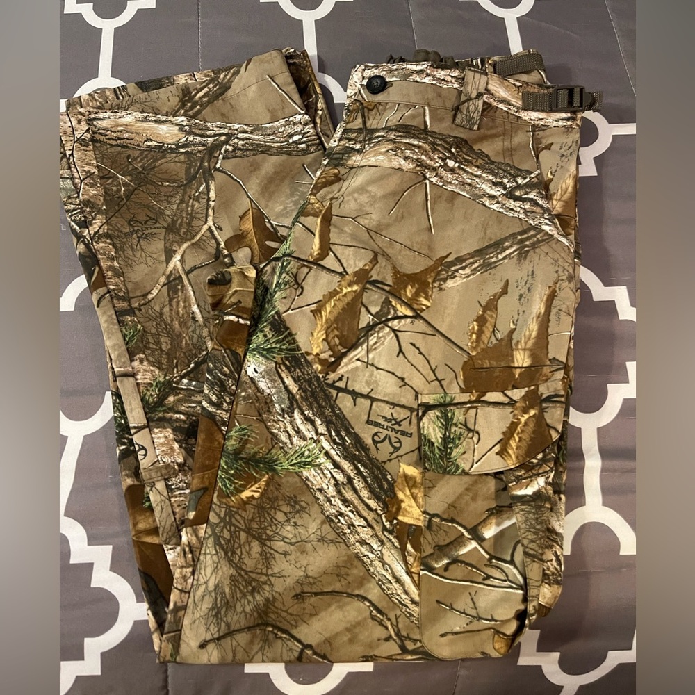 Woman’s Magellan Camo Pants